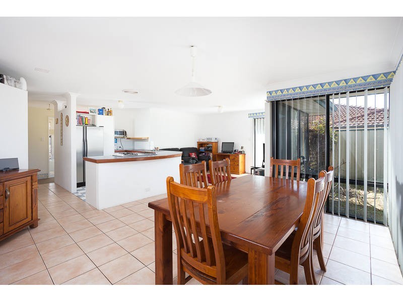 52 Congdon Avenue, Beeliar WA 6164
