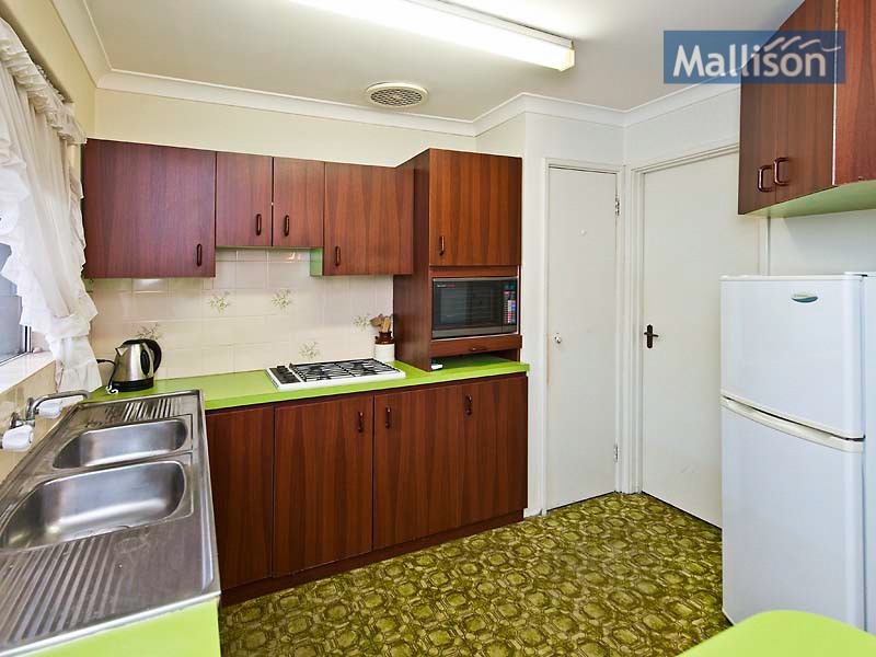 6/140 Cammillo Road, Camillo WA 6111