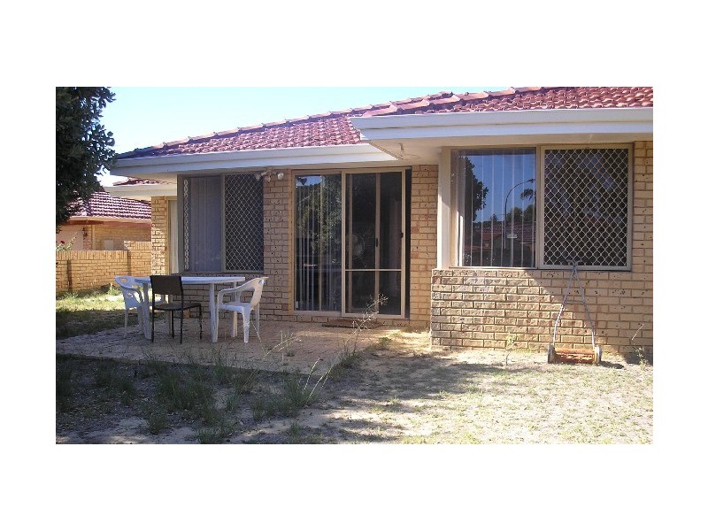 A/1 Pine Grove, Kardinya WA 6163