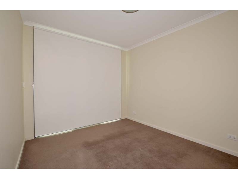 12/30 Malata Cres, Success WA 6164