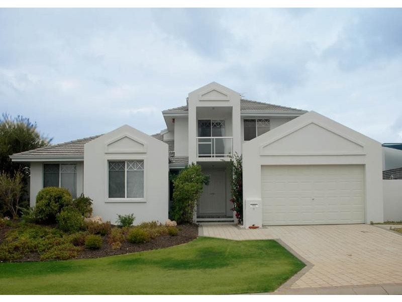 11 Long Beach Promenade, Mindarie WA 6030