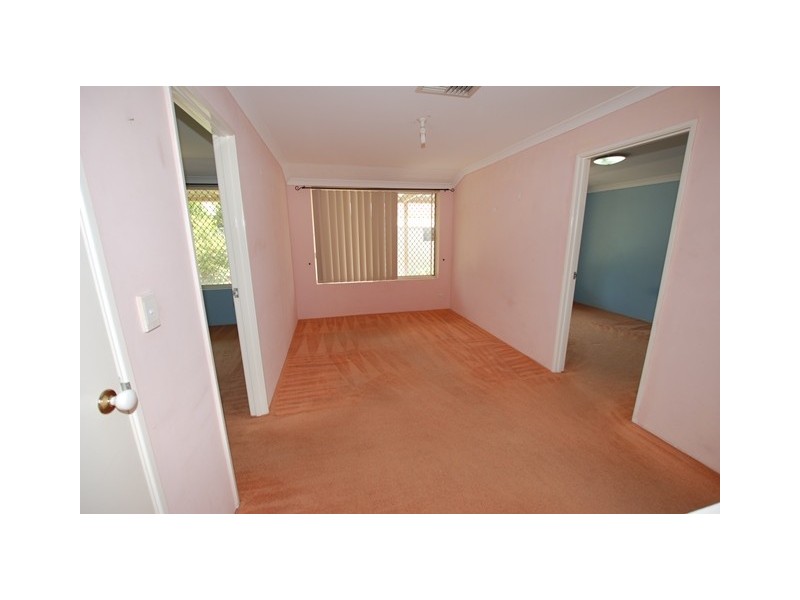35 Eastwood Parade, Canning Vale WA 6155