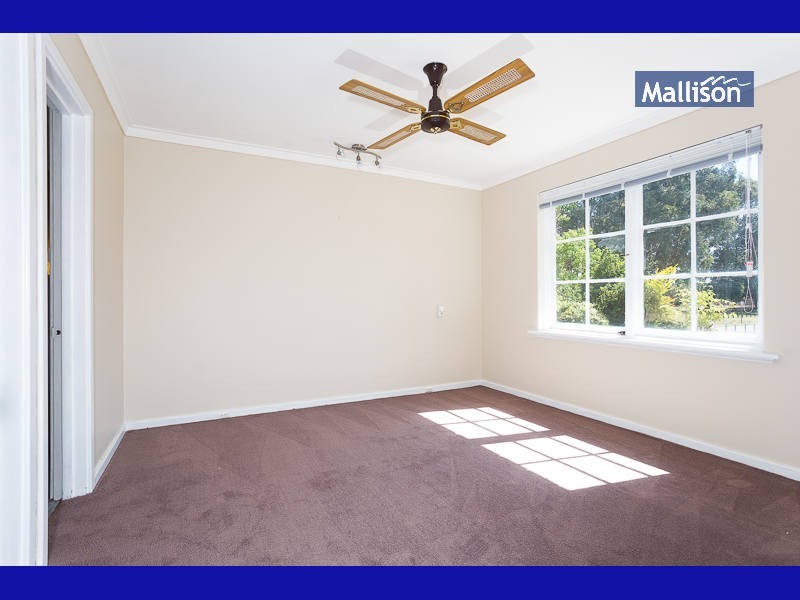 17 Burnett Avenue, Leeming WA 6149