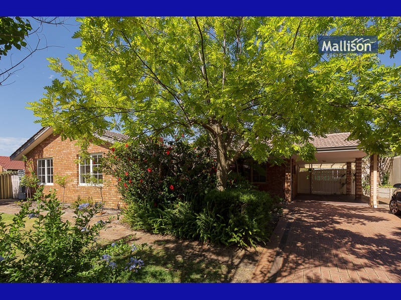 17 Burnett Avenue, Leeming WA 6149