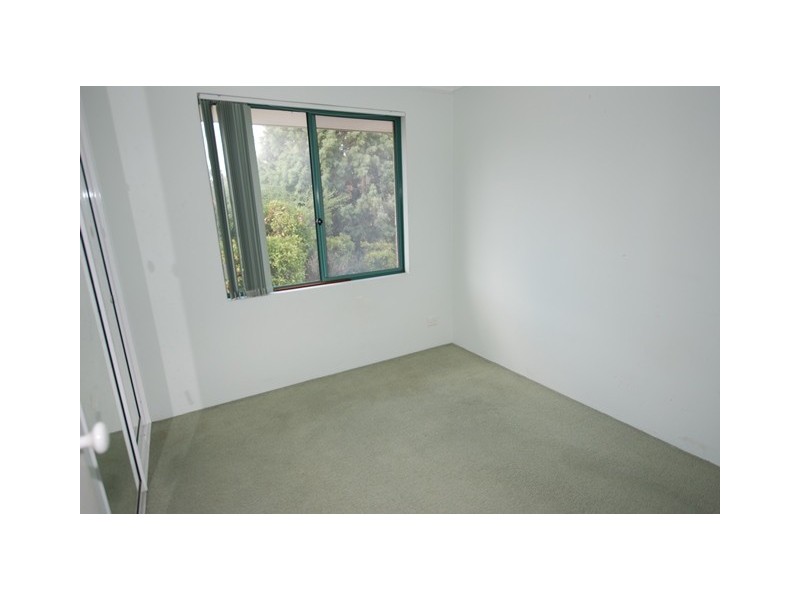 4/157 Lawley Street, Yokine WA 6060