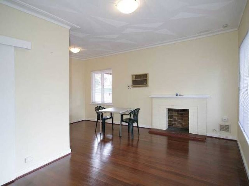 62 Kenwick Road, Kenwick WA 6107