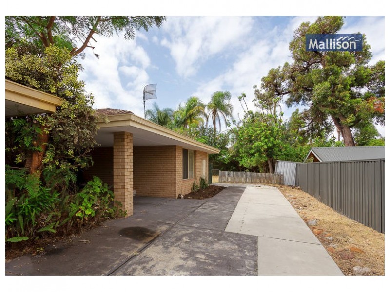 42A Urbahns Crescent, Bateman WA 6150