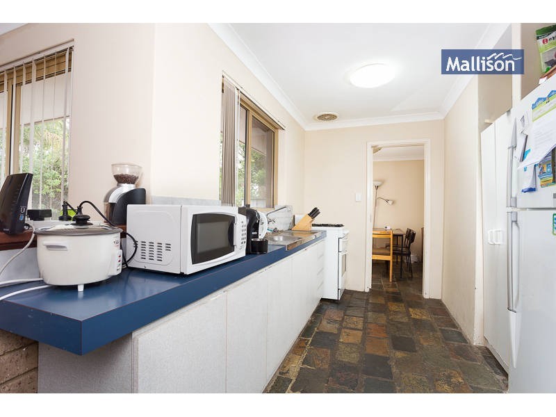 42A Urbahns Crescent, Bateman WA 6150