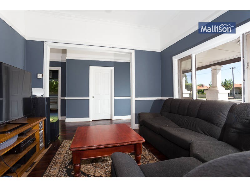 112 Attfield Street, Maddington WA 6109