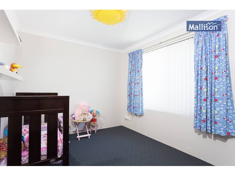 6 Tangier Parkway, Port Kennedy WA 6172