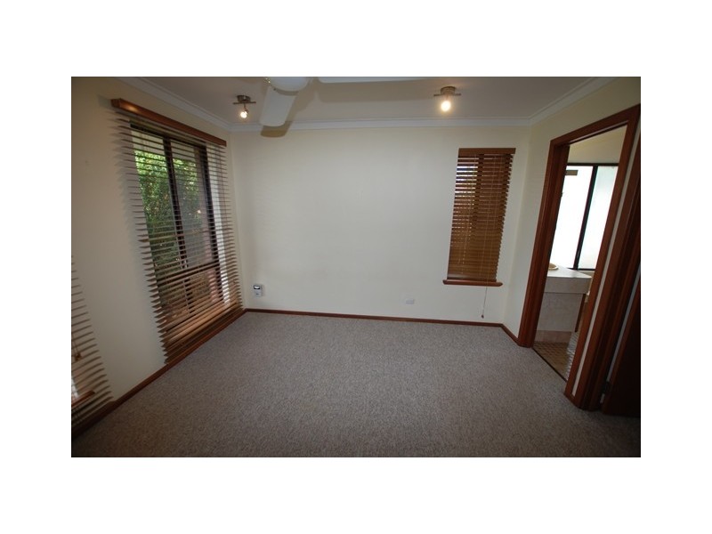 4 Swift Place, Willetton WA 6155