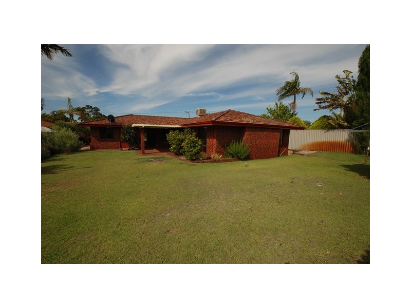 4 Swift Place, Willetton WA 6155