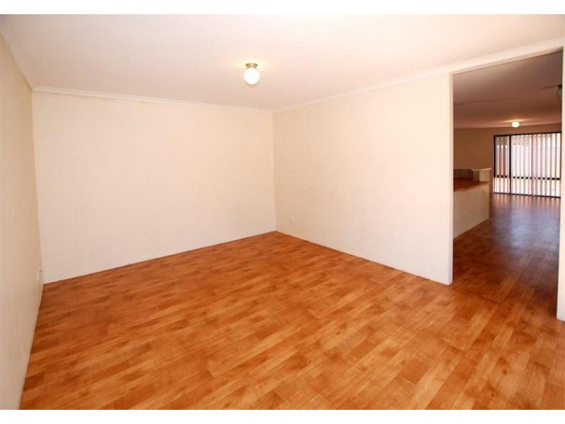 12 Napoleon Way, Bertram WA 6167
