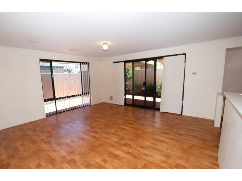 12 Napoleon Way, Bertram WA 6167
