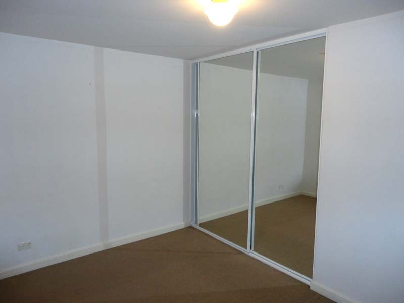 40/15 Friar John Way, Coolbellup WA 6163