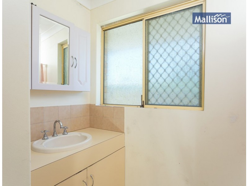 2B Anaconda Drive, Gosnells WA 6110