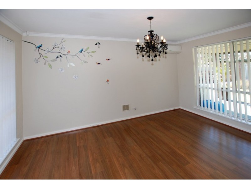 18 Sinian Crescent, Willetton WA 6155