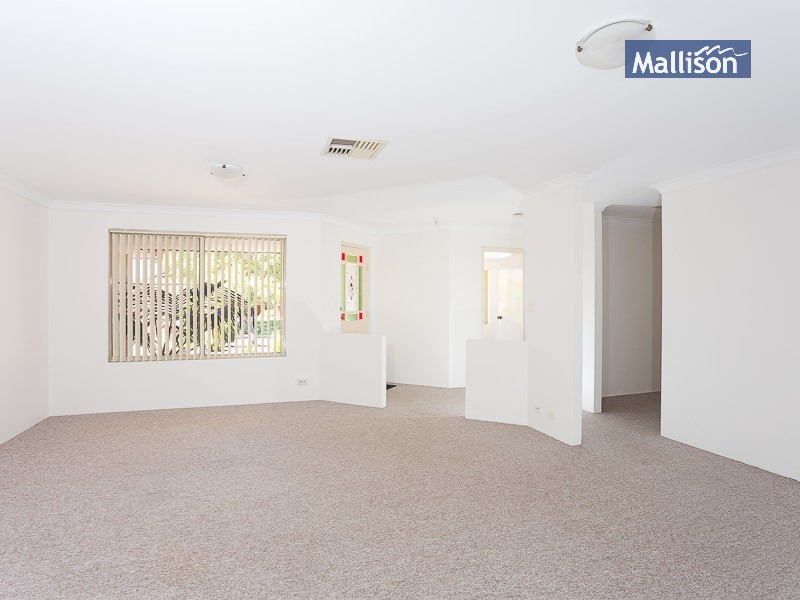 8 Oxburgh Link, Success WA 6164