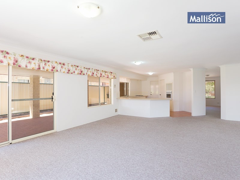 8 Oxburgh Link, Success WA 6164