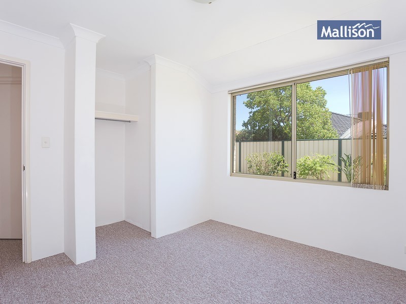 8 Oxburgh Link, Success WA 6164