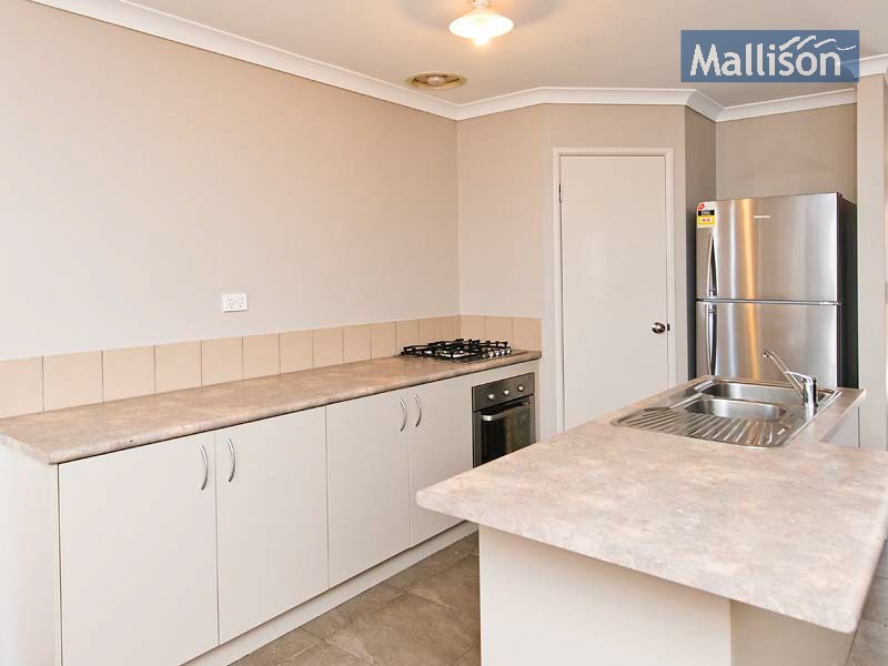 28 Munday Avenue, Brookdale WA 6112