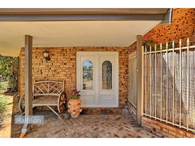 14 Stonecreek Close, Thornlie WA 6108