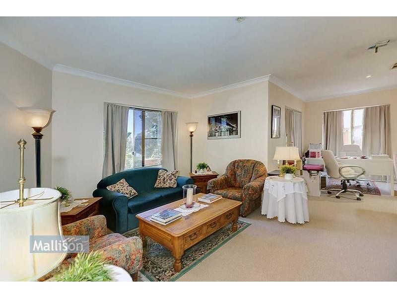 14 Stonecreek Close, Thornlie WA 6108