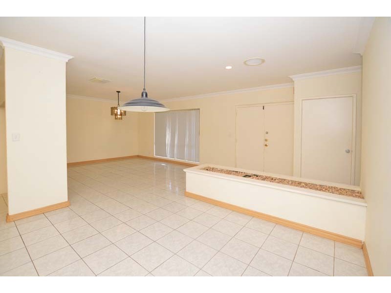 20 Keall Pass, Winthrop WA 6150