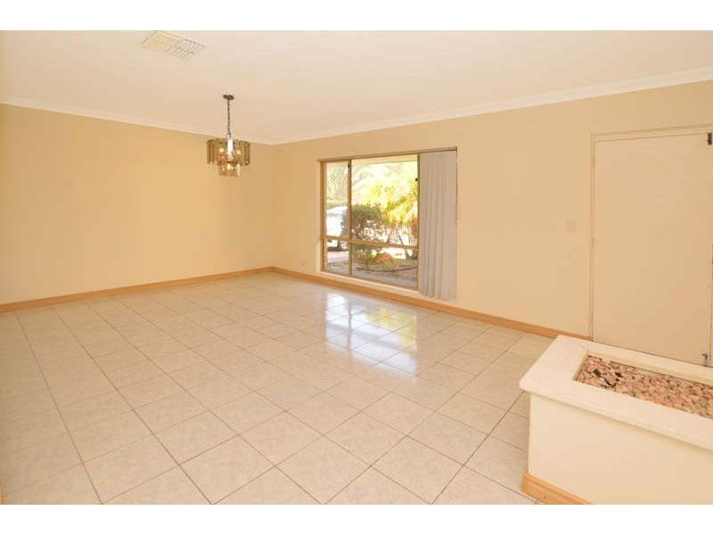 20 Keall Pass, Winthrop WA 6150