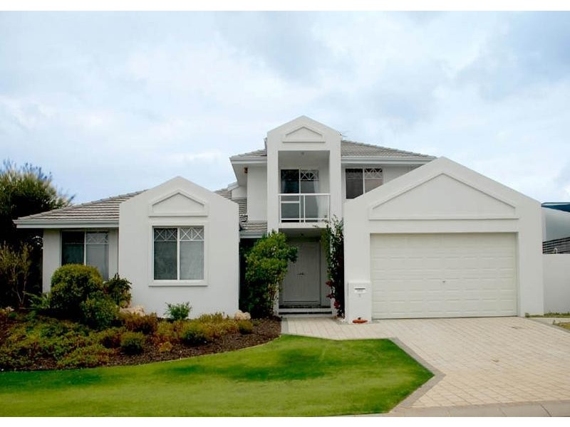 11 Long Beach Promenade, Mindarie WA 6030