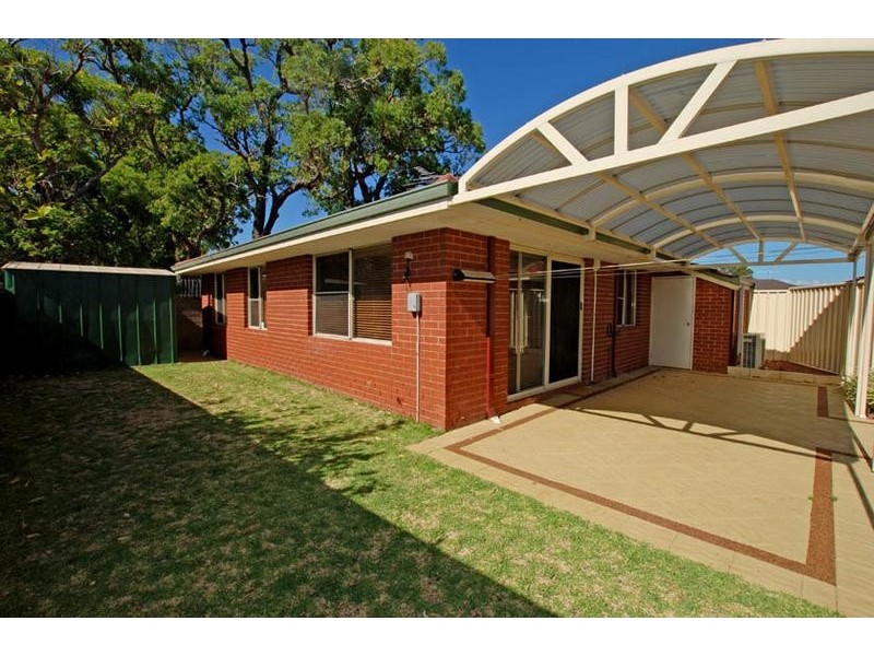 2a Somerset Rise, Kardinya WA 6163