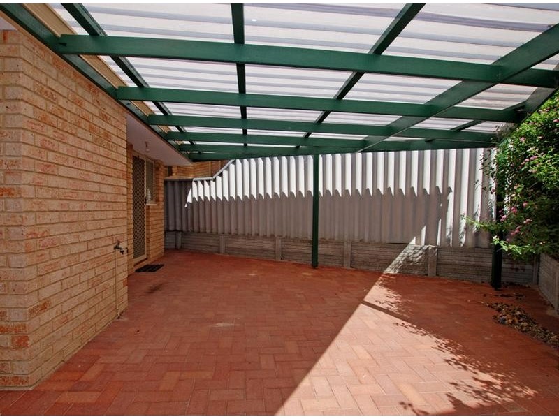 28b Shayne Street, Halls Head WA 6210