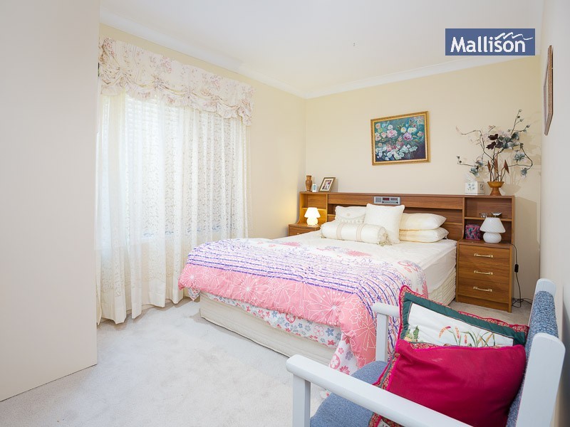 45 Coops Avenue, Thornlie WA 6108