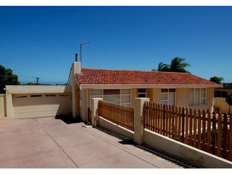 7 Fortini Court, Hamilton Hill WA 6163