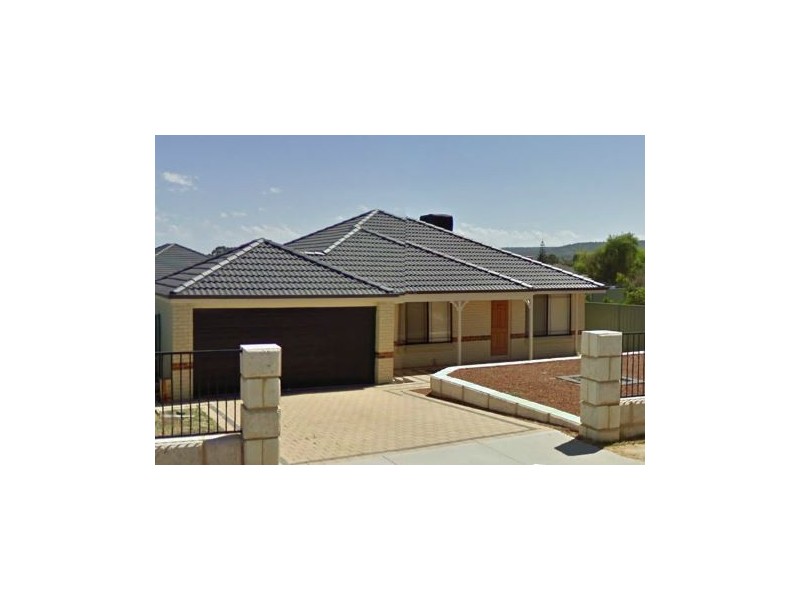 79 Fremantle Road, Gosnells WA 6110