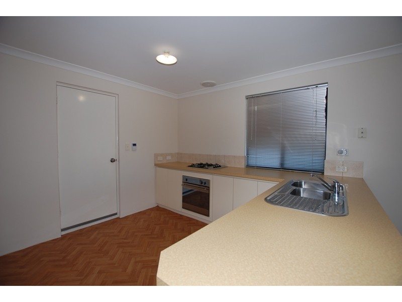 79 Fremantle Road, Gosnells WA 6110