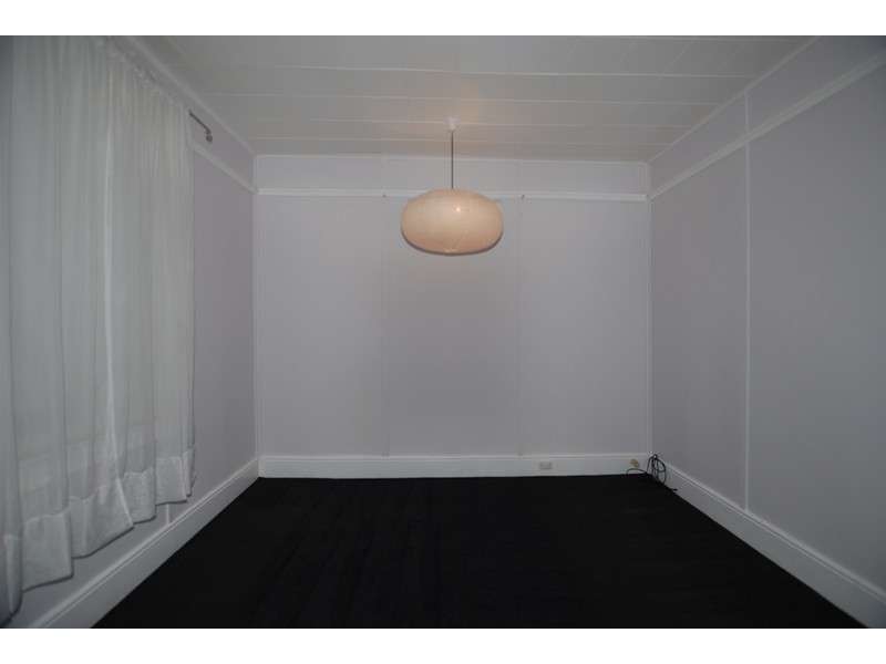 10A Ewart Street, Midvale WA 6056