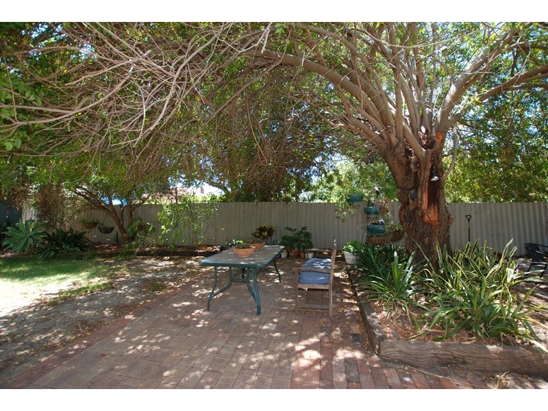 10A Ewart Street, Midvale WA 6056