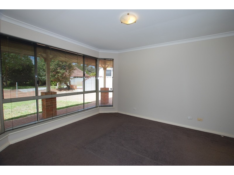 6 The Cove, Canning Vale WA 6155