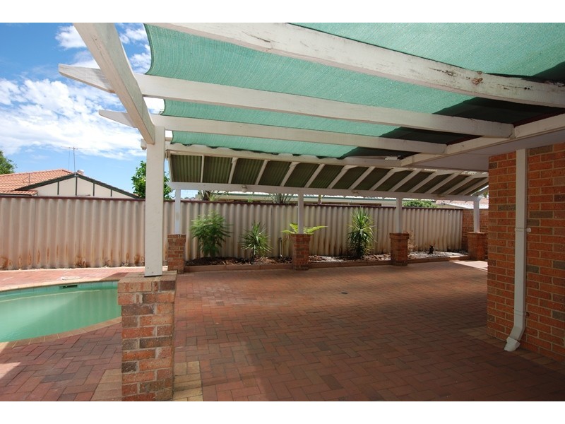 6 The Cove, Canning Vale WA 6155