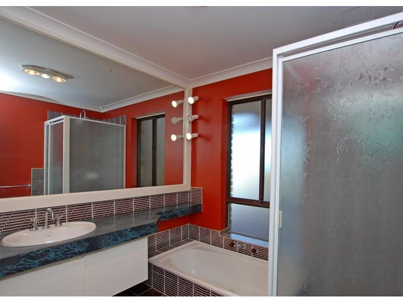 6 Jull Court, Kardinya WA 6163