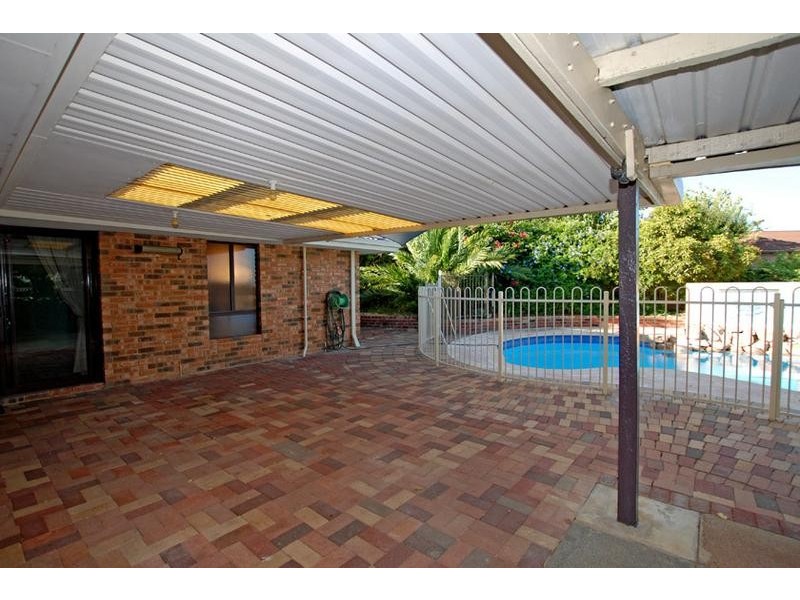 6 Jull Court, Kardinya WA 6163