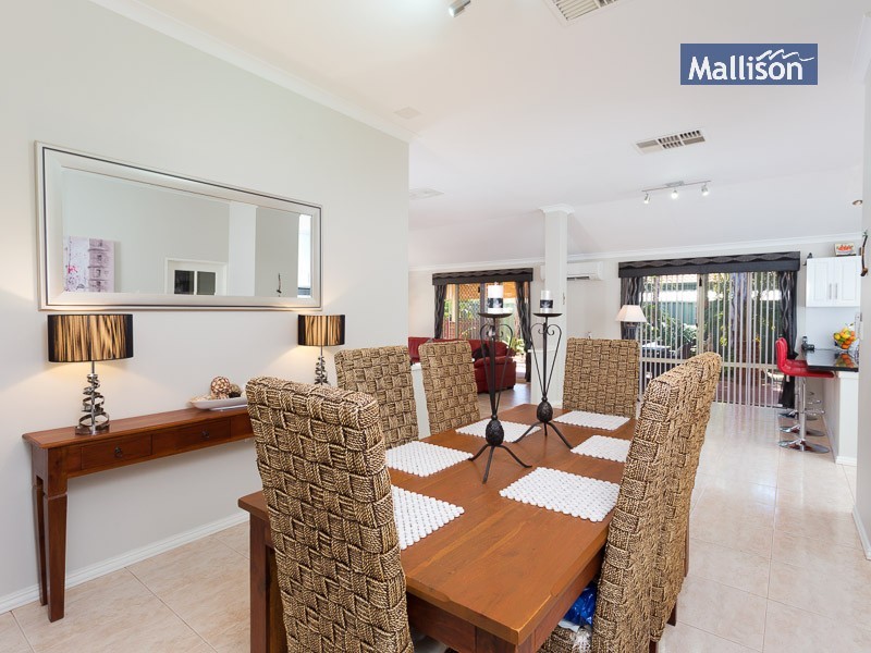 31 Feltbush Mews, Canning Vale WA 6155