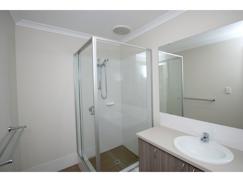 10B Terracina Parkway, Piara Waters WA 6112