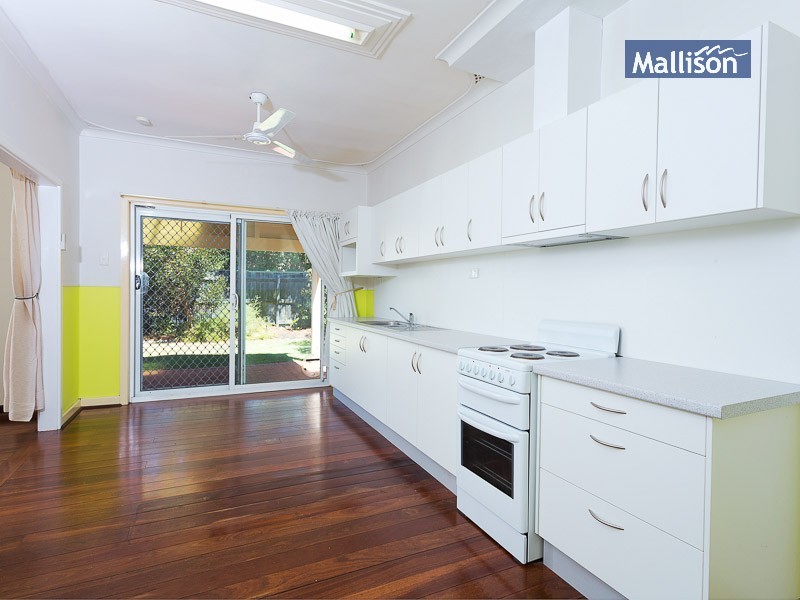 15 Williams Road, Melville WA 6156