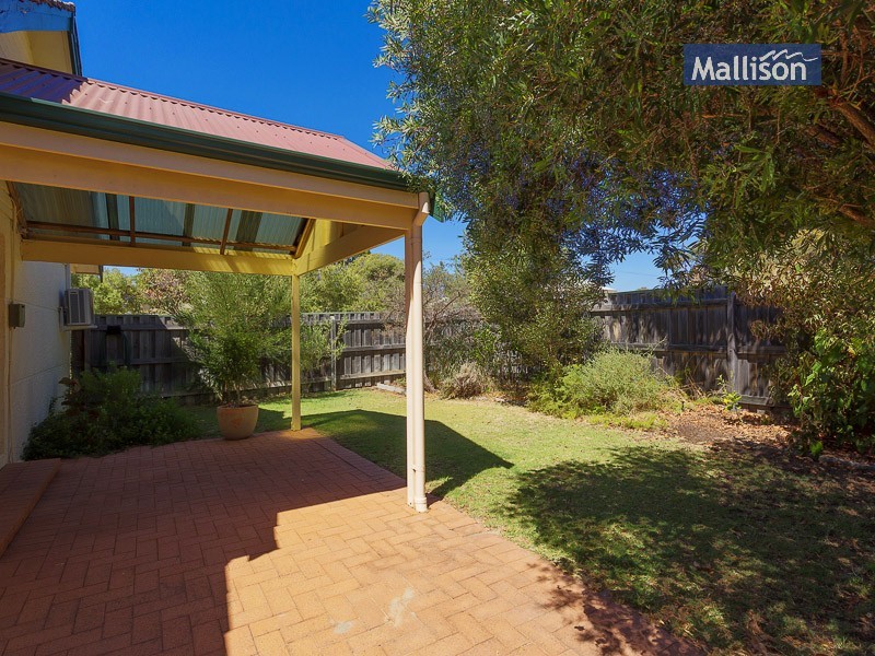 15 Williams Road, Melville WA 6156