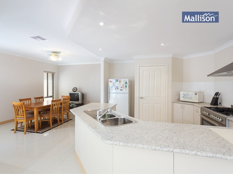 23 St. Albans Promenade, Canning Vale WA 6155