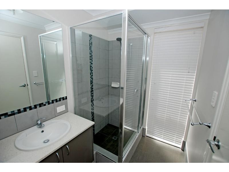 80 Elkhorn Avenue, Southern River WA 6110