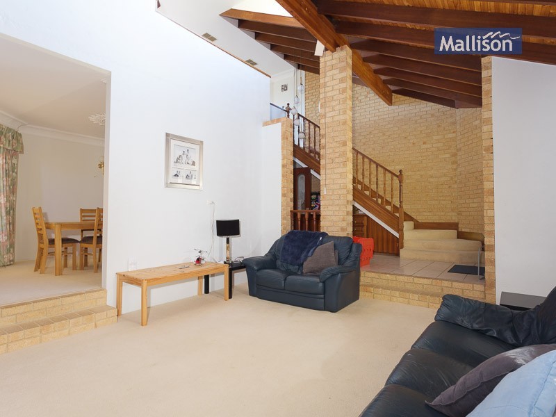 7 Duchart Way, Coogee WA 6166