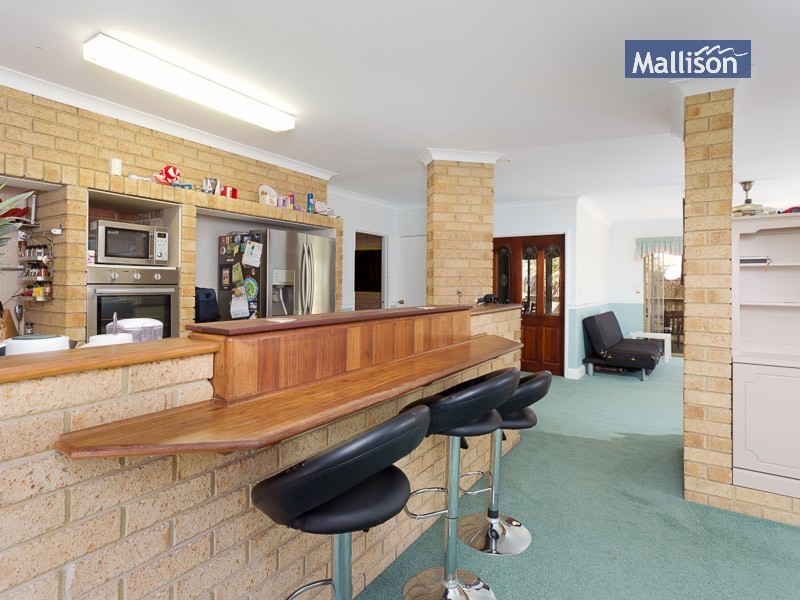 7 Duchart Way, Coogee WA 6166